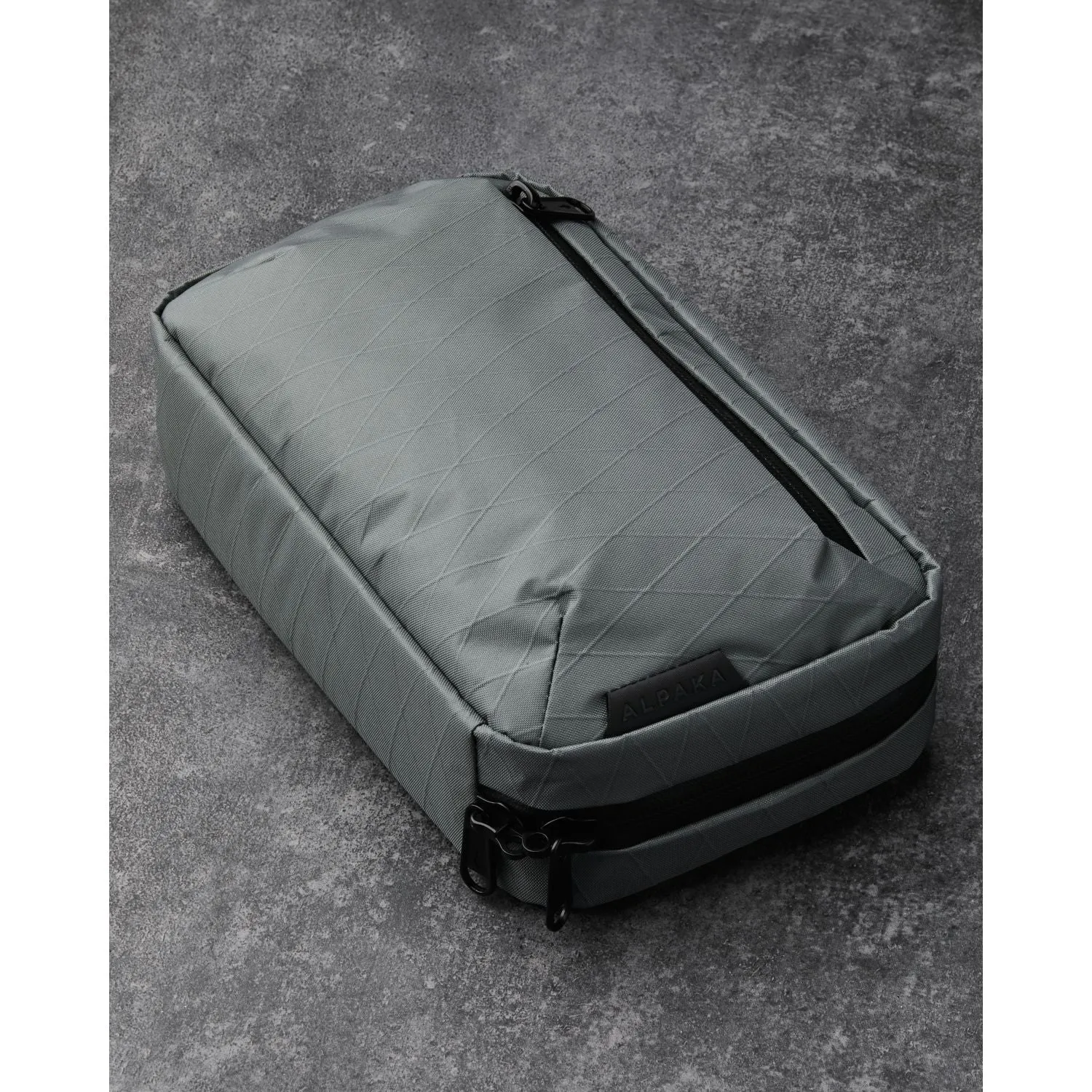 ALPAKA Elements Tech Case Sling