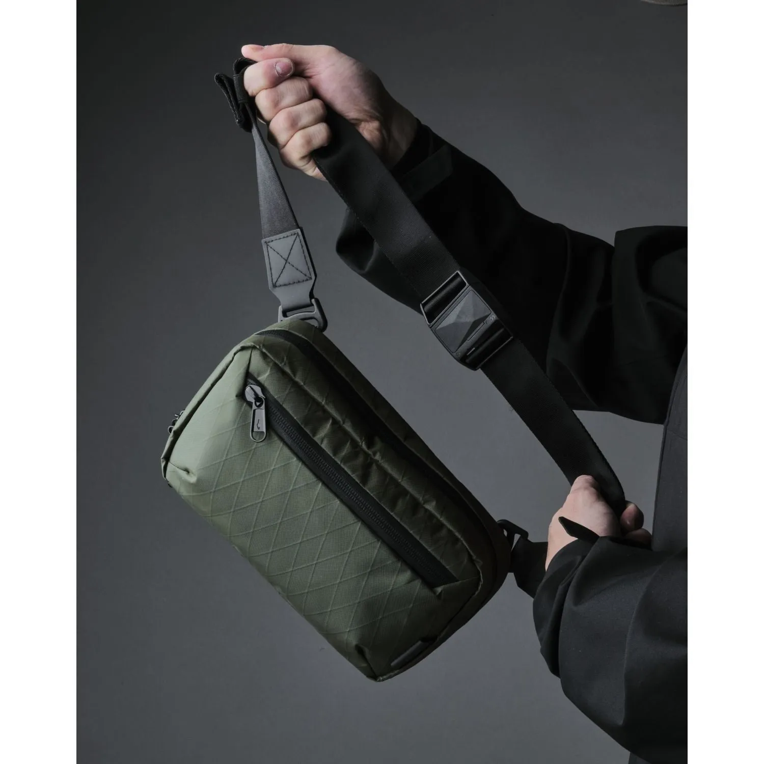 ALPAKA Elements Tech Case Sling