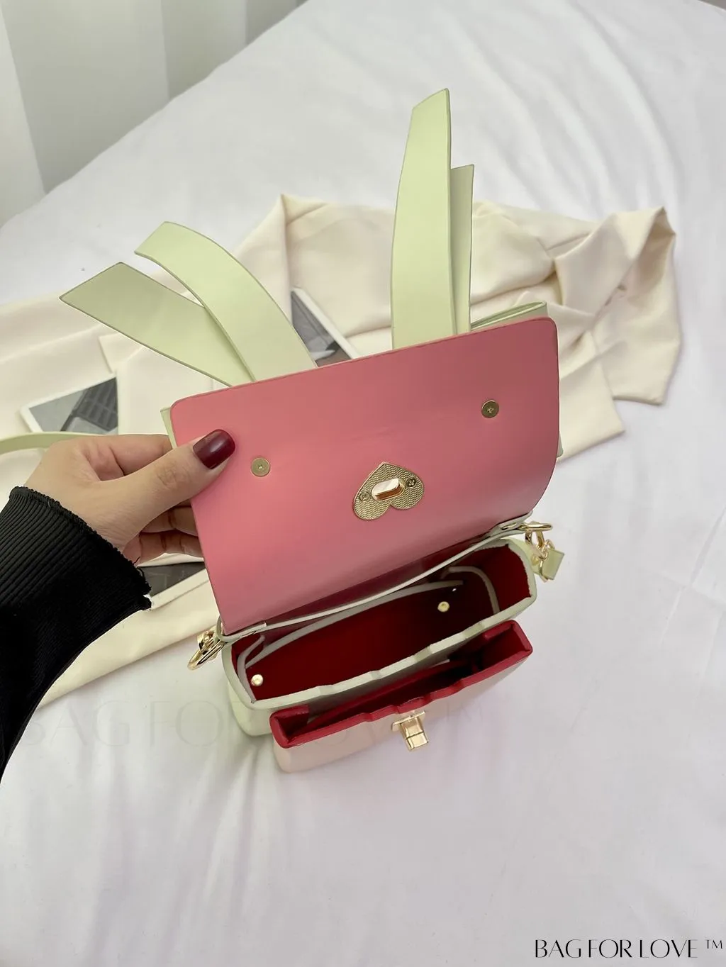 BagForLove - Chic Flap Handbag with Bowknot Decoration and Adjustable Strap