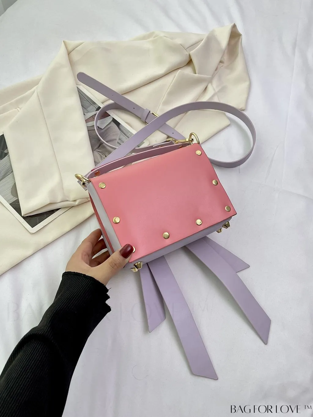 BagForLove - Chic Flap Handbag with Bowknot Decoration and Adjustable Strap