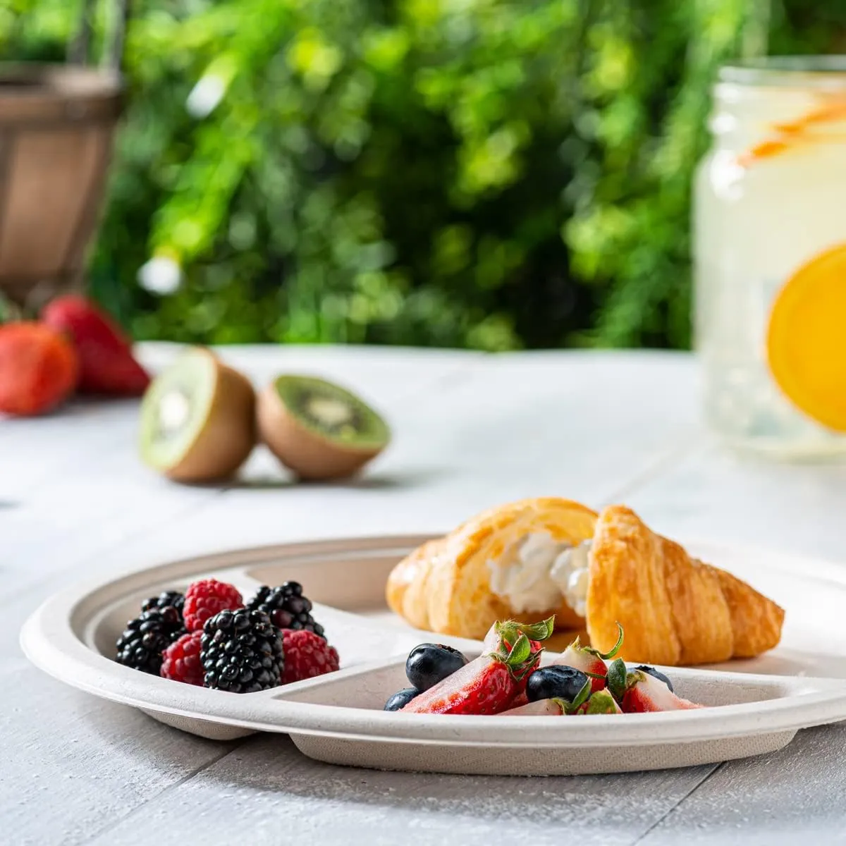 Comfy Package [Case of 500 10 Inch Heavy-Duty 100% Compostable Plates, 3 Compartment Eco-Friendly, Disposable Sugarcane Paper Plates - Brown Unbleached