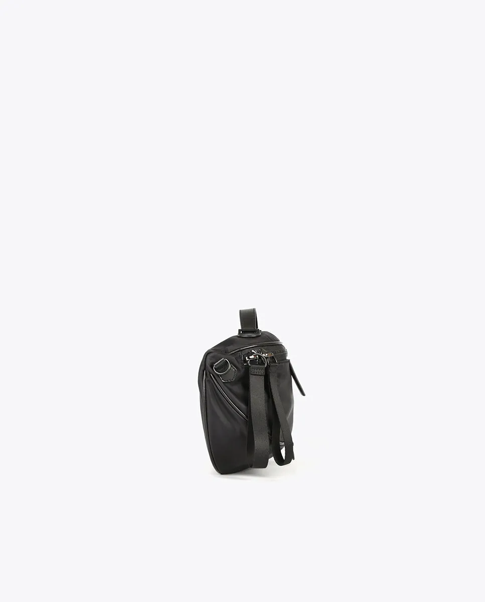 Contrast belt bag