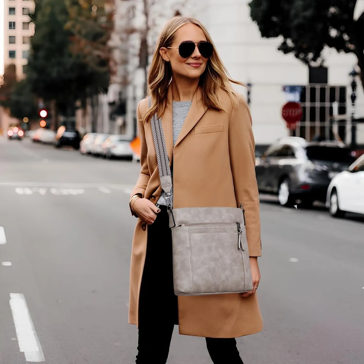 Crossbody Bags For Women Medium Crossbody Travel Purses with 4 Card Slots Leather Shoulder Handbags