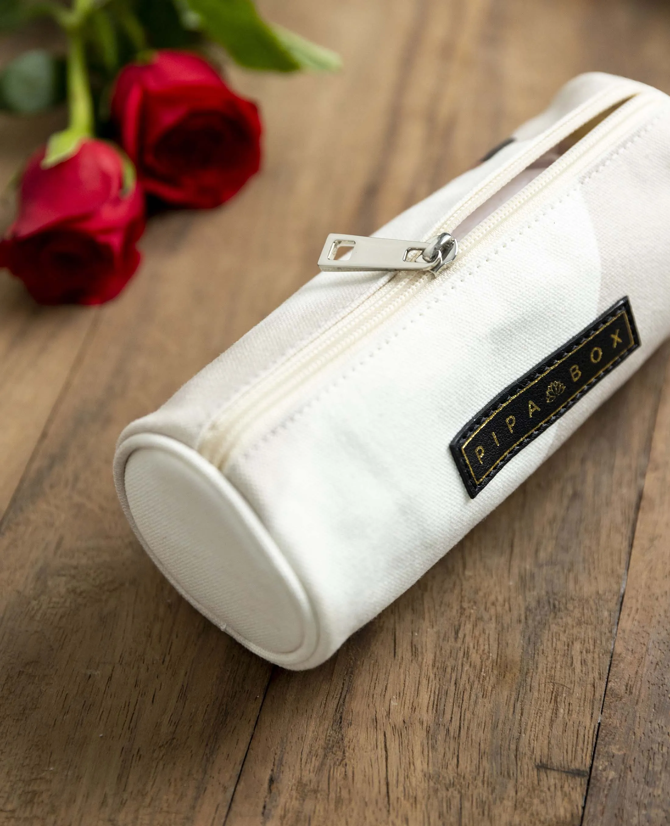 Diva - Canvas Pencil Case