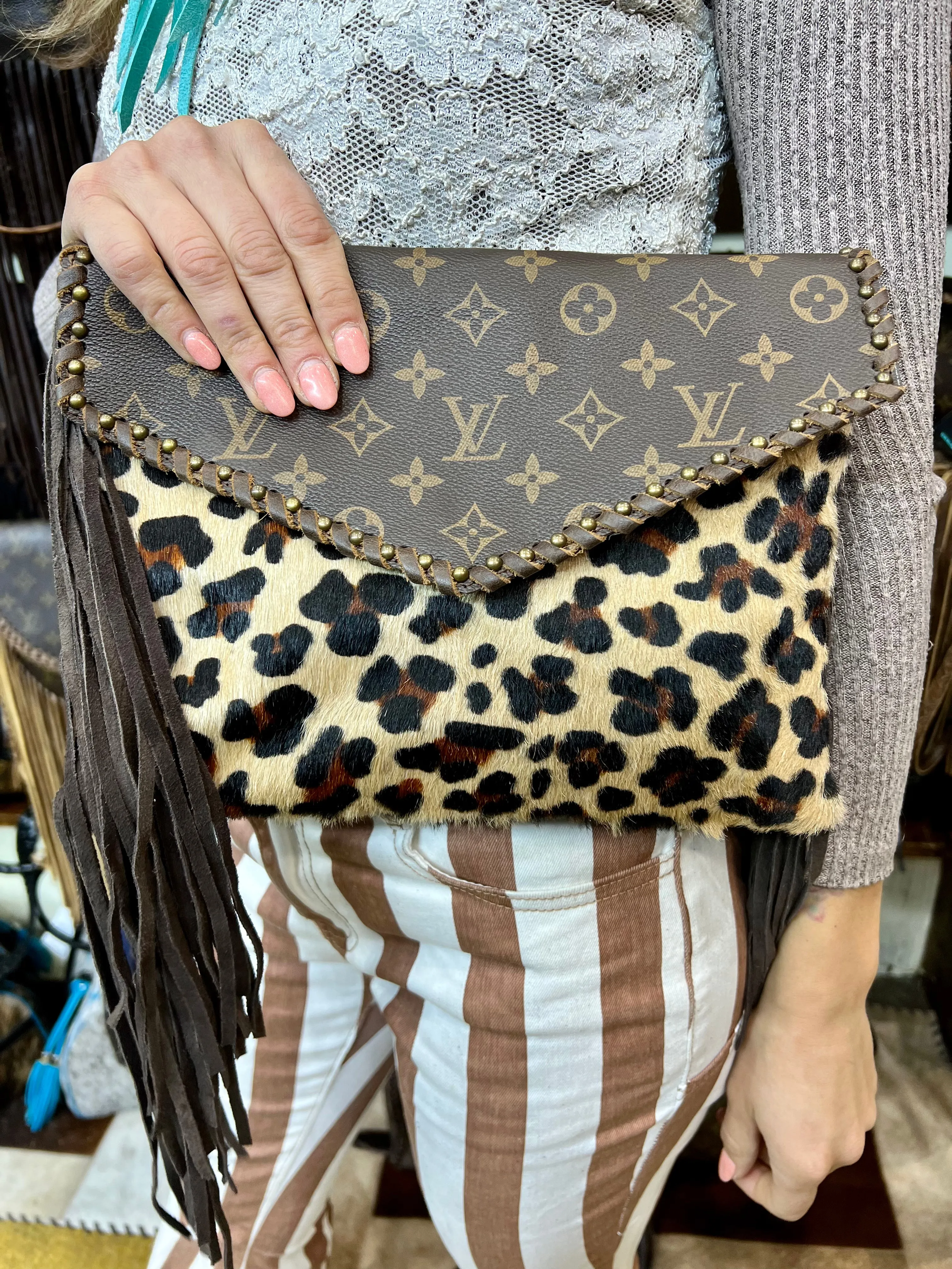 Envelope Crossbody Leopard Hide