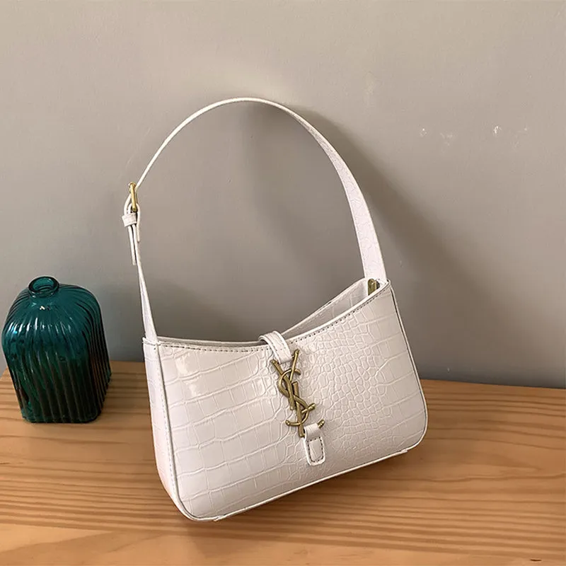 Fashionable simple shoulder bag