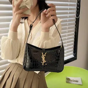 Fashionable simple shoulder bag