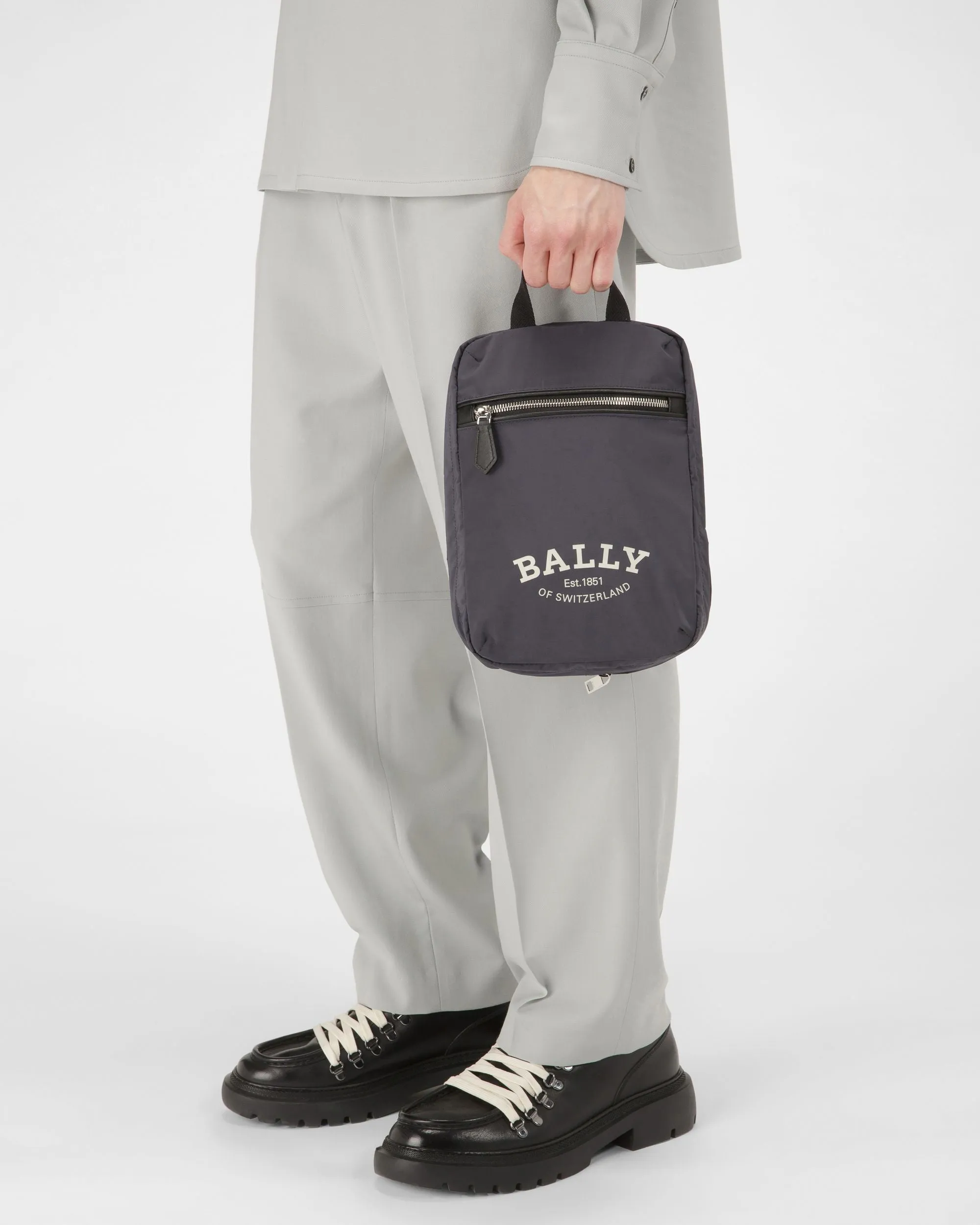Fesder Nylon Weekender Bag In Navy