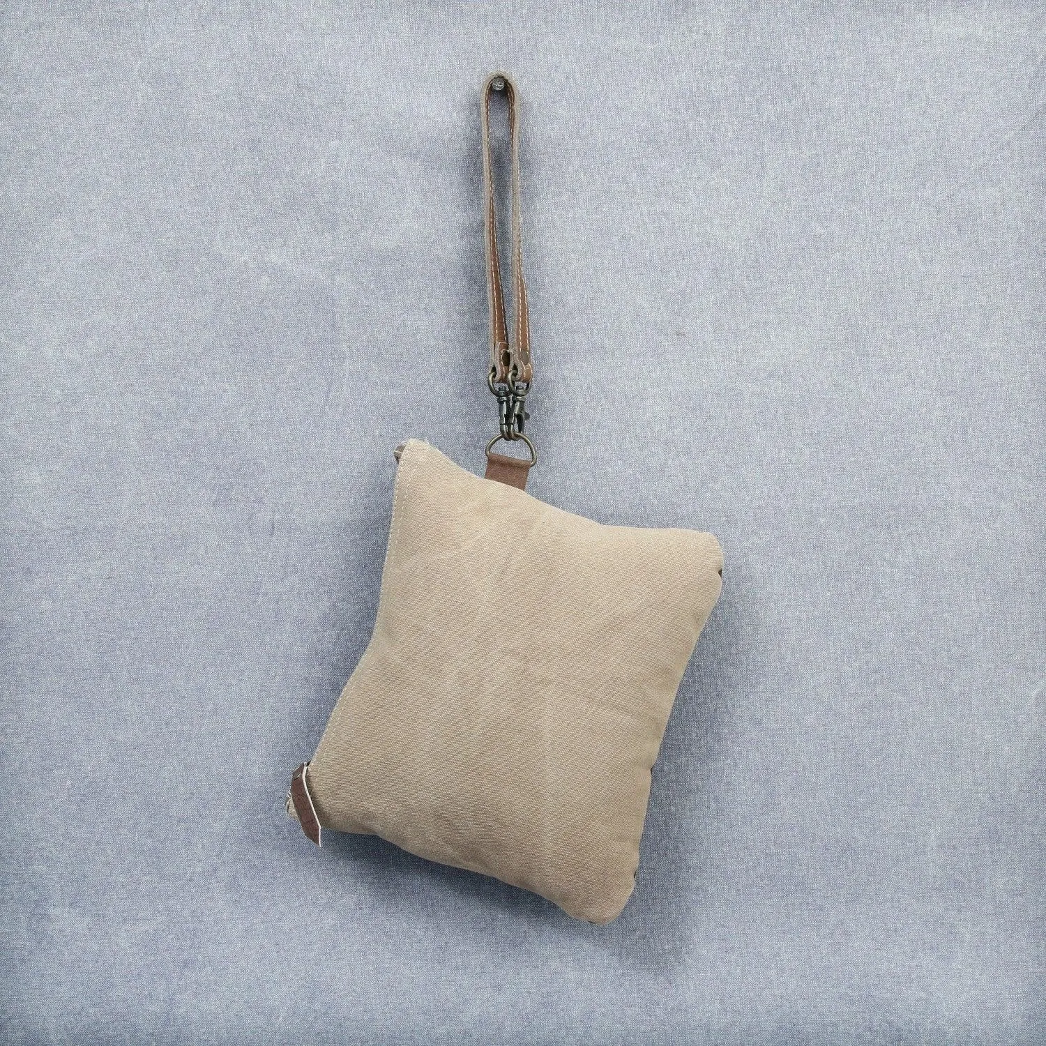 Kikon Pouch