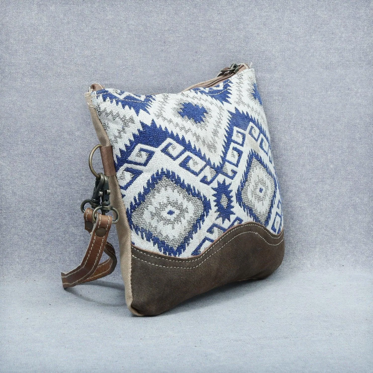 Kikon Pouch