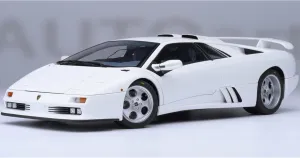 Lambo Diablo SE30 Jota Impact White 1/18 Model Car by Autoart 79145