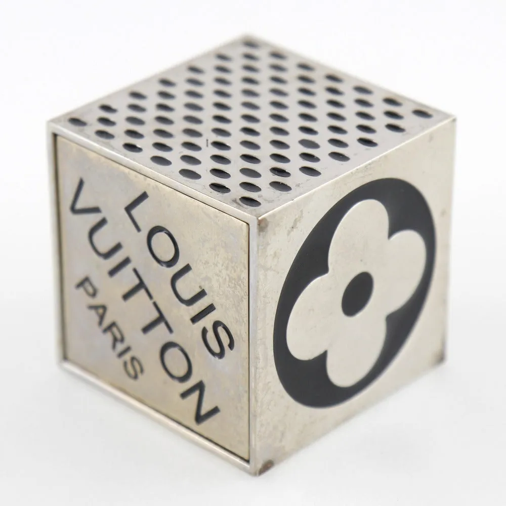 LOUIS VUITTON Other miscellaneous goods M99454 magnet Silver Table game Cube game mens() Used
