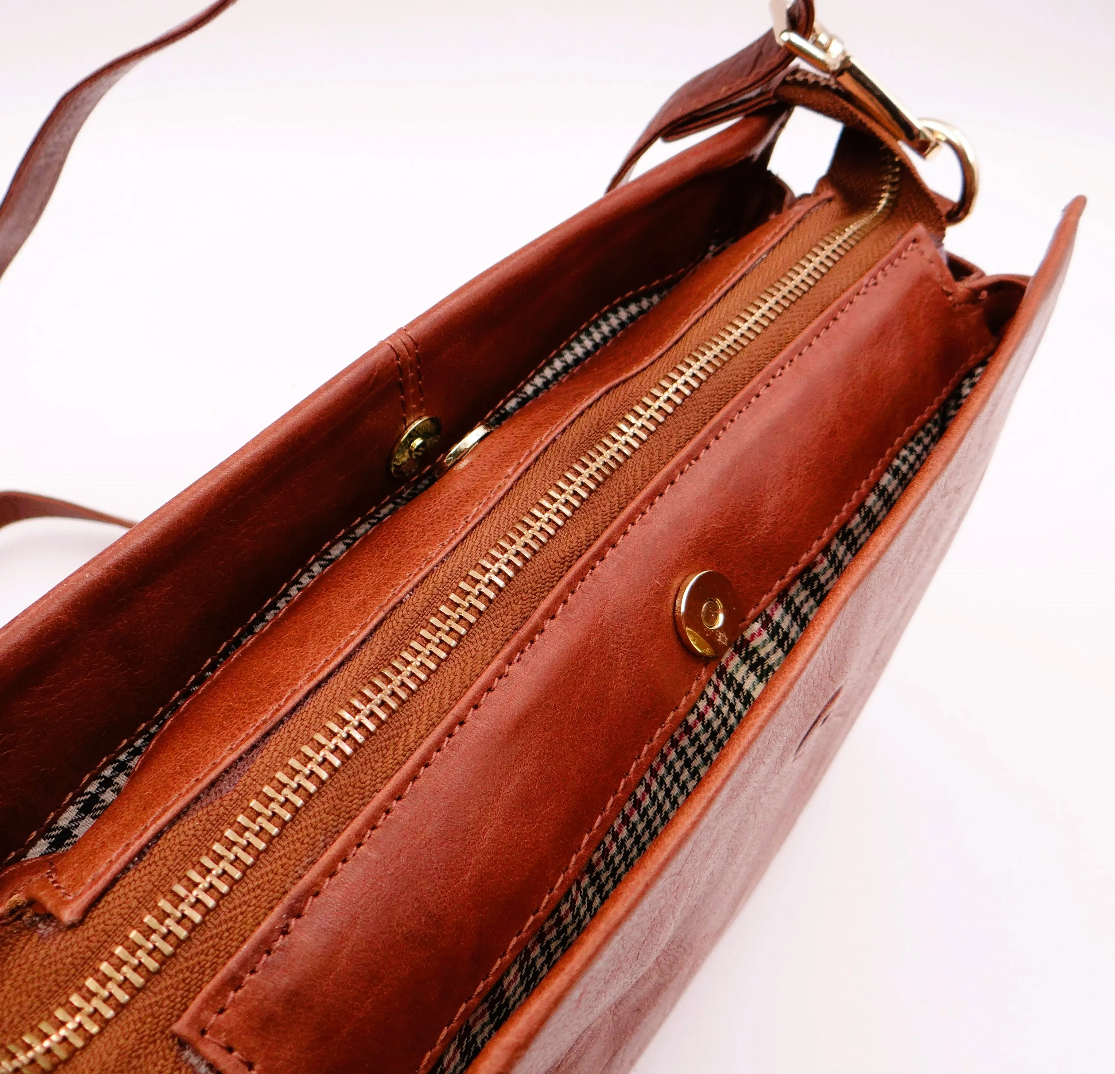 Medium CrossBody with Shoulder Strap
