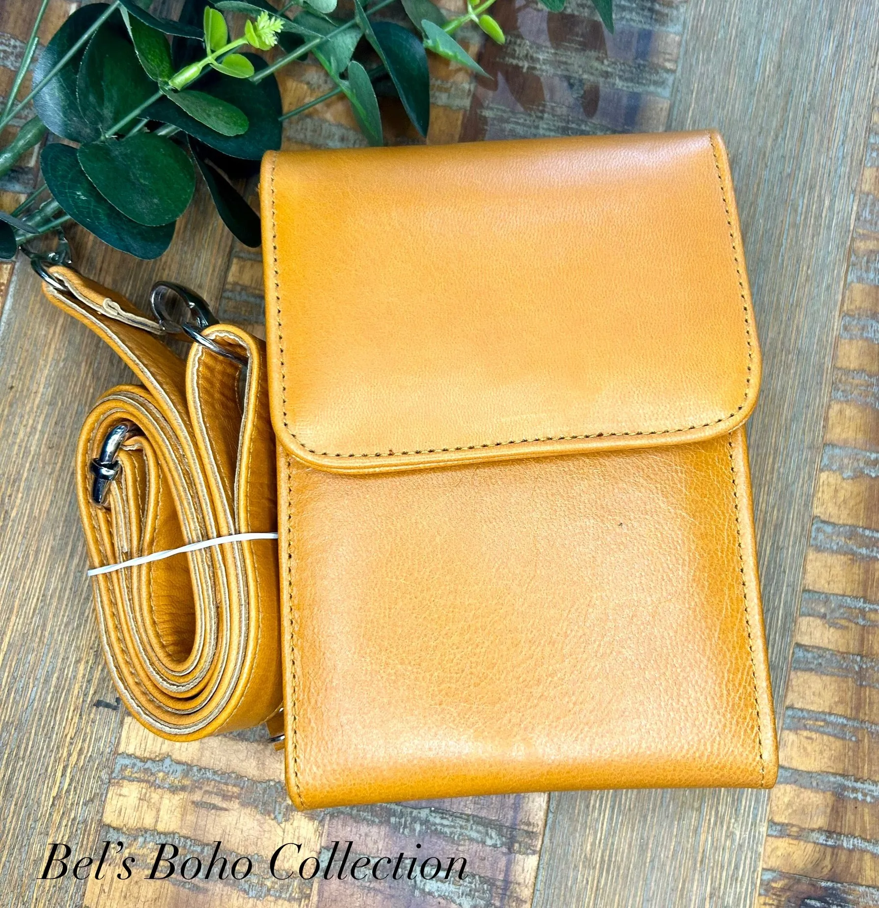 Men’s Mobile & Wallet Crossbody Pouch