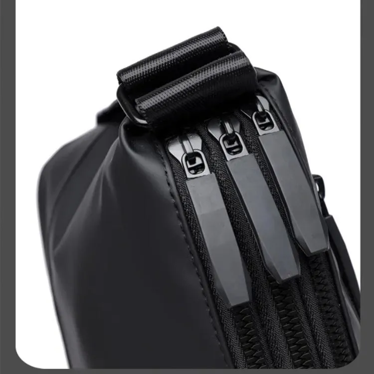 Men’s Multi-compartment Crossbody Bag