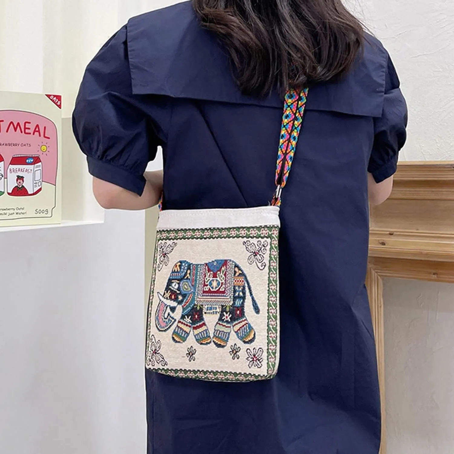 Mini crossbody bag, Fashion zipper small shoulder bag,Elephant pattern, Is the canvas crossbody bag for dreamers