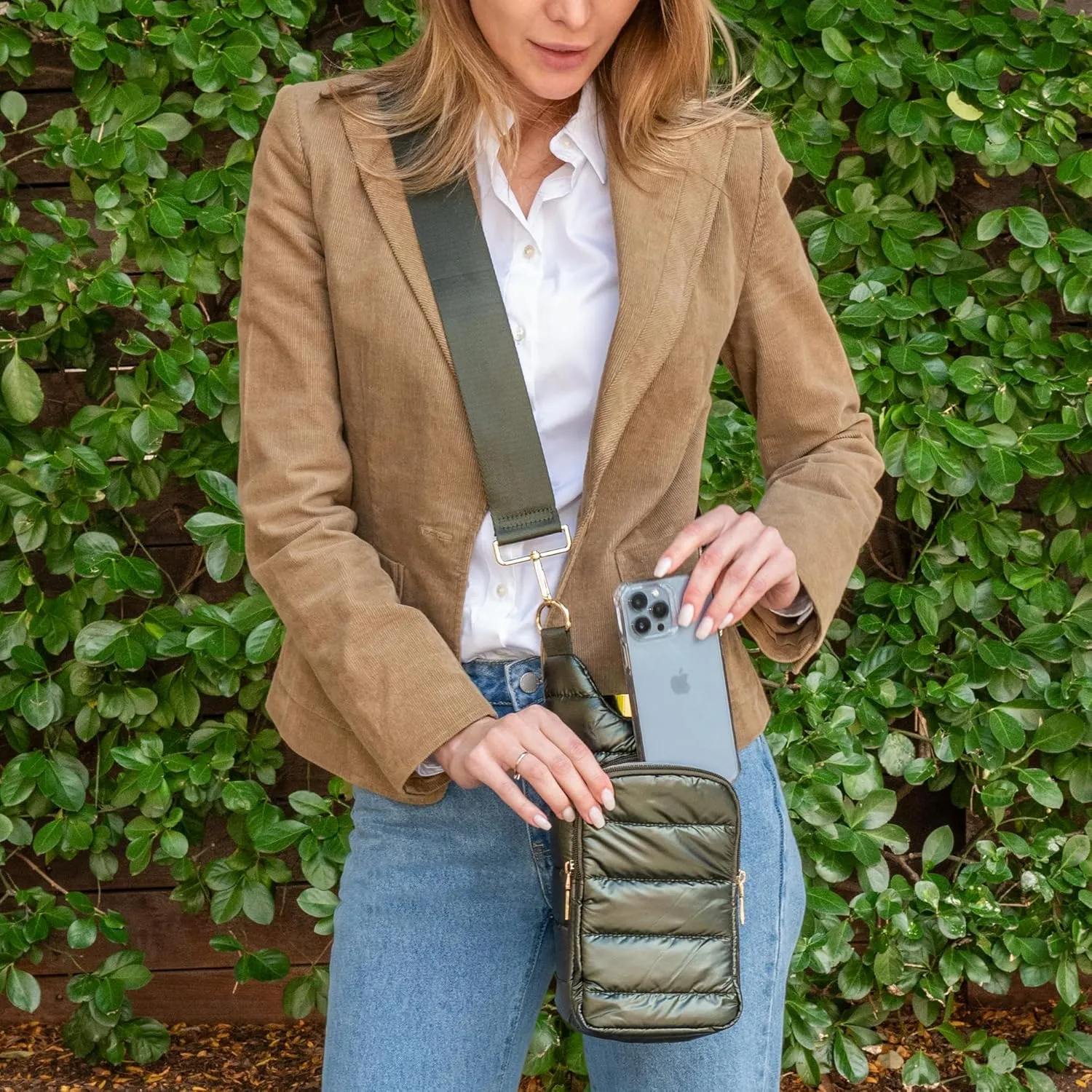 Original HydroBag | Quilted Water Bottle Holder with Strap | Tote Bottle Carrier Crossbody Bag with Pockets