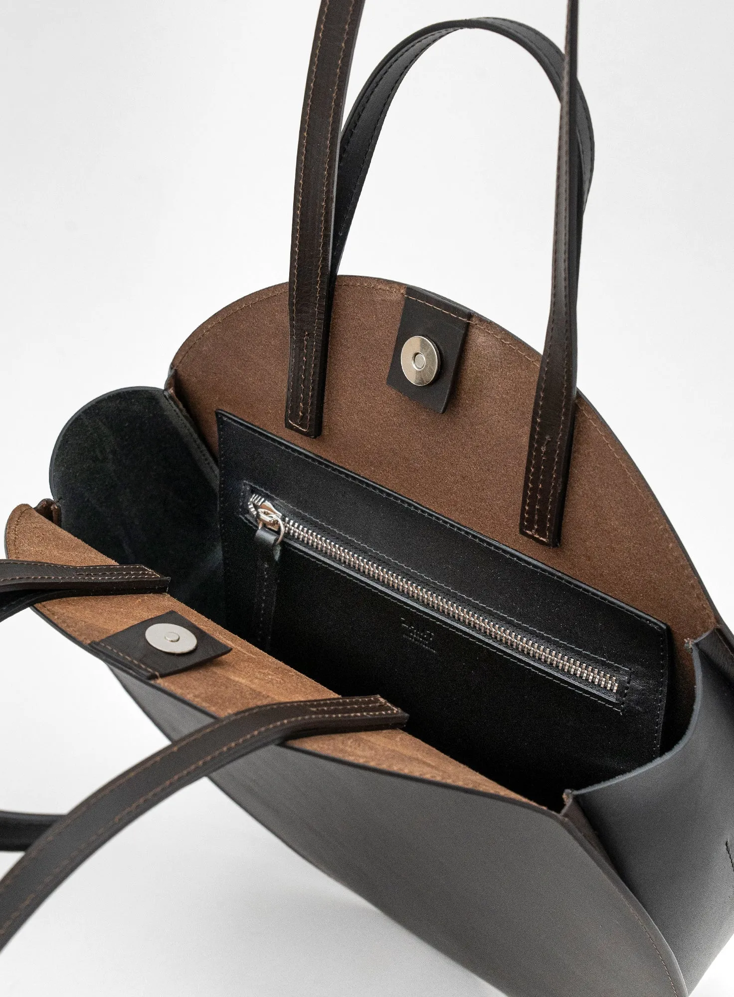 ROUND BAG | MYRA CAFE