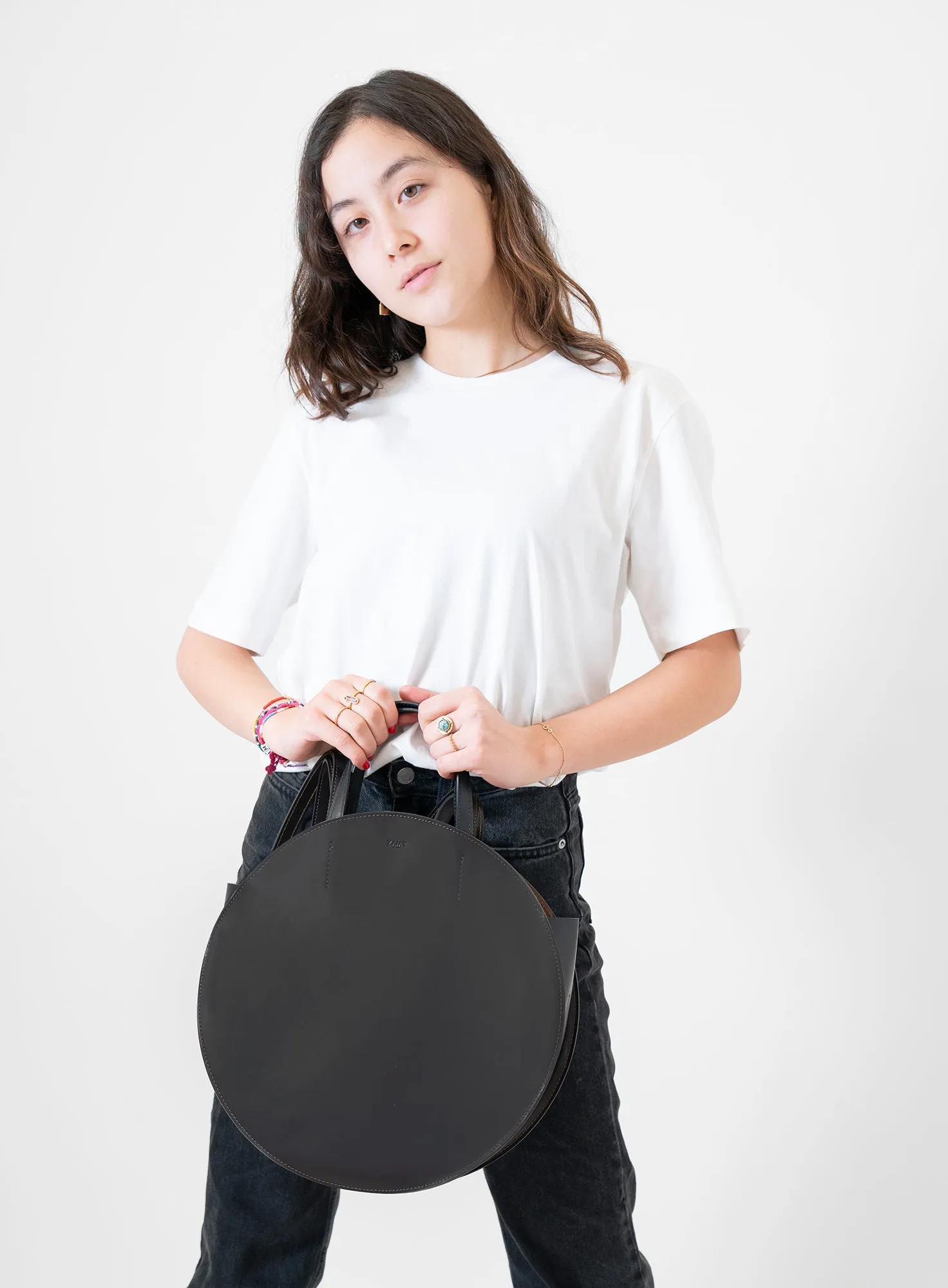 ROUND BAG | MYRA CAFE