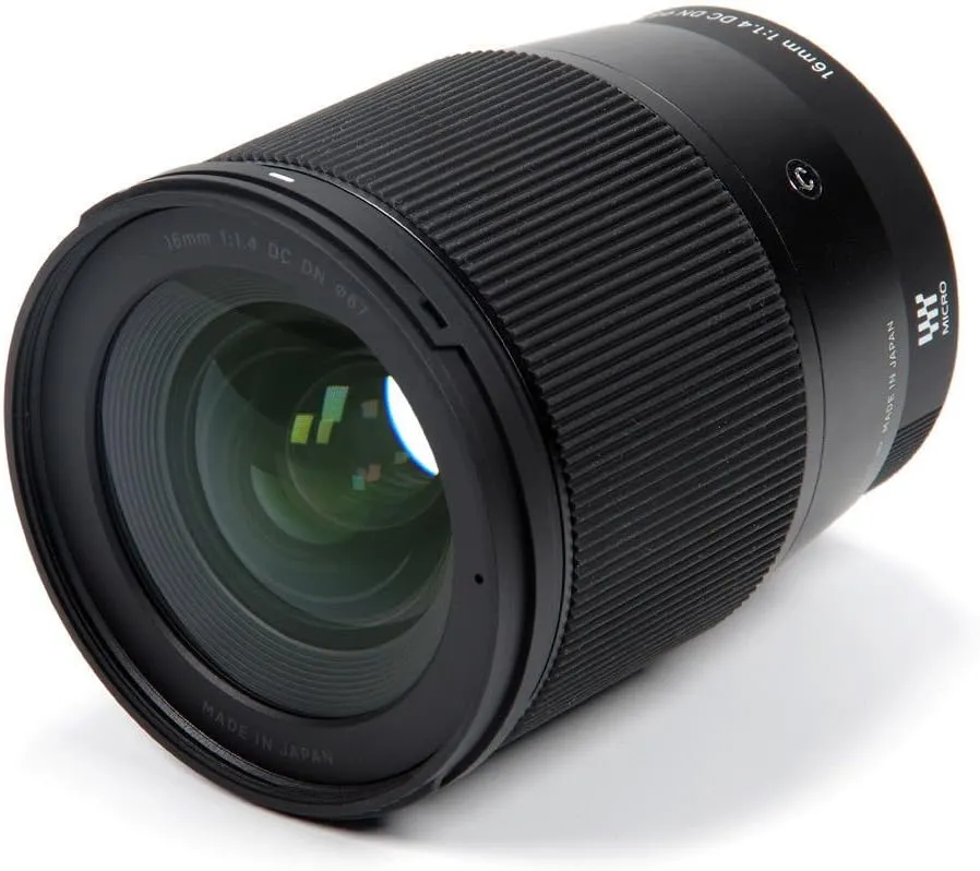 Sigma 16mm f/1.4 DC DN Contemporary Lens for Sony E (402965) Black