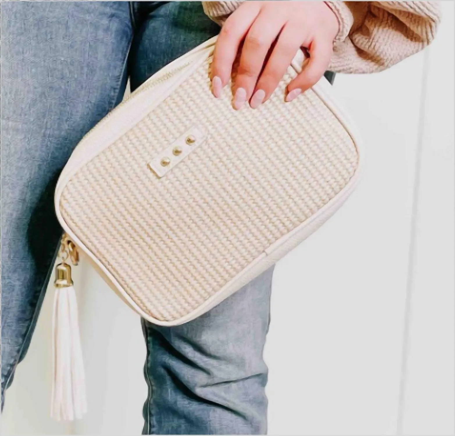 Silvia Straw Camera Bag In Cream