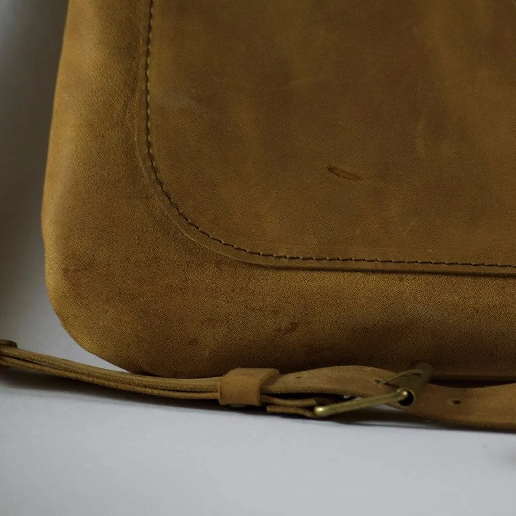 Simple Crossbody Satchel "TOPAZ"