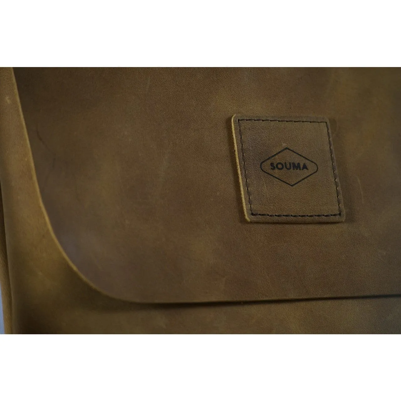 Simple Crossbody Satchel "TOPAZ"