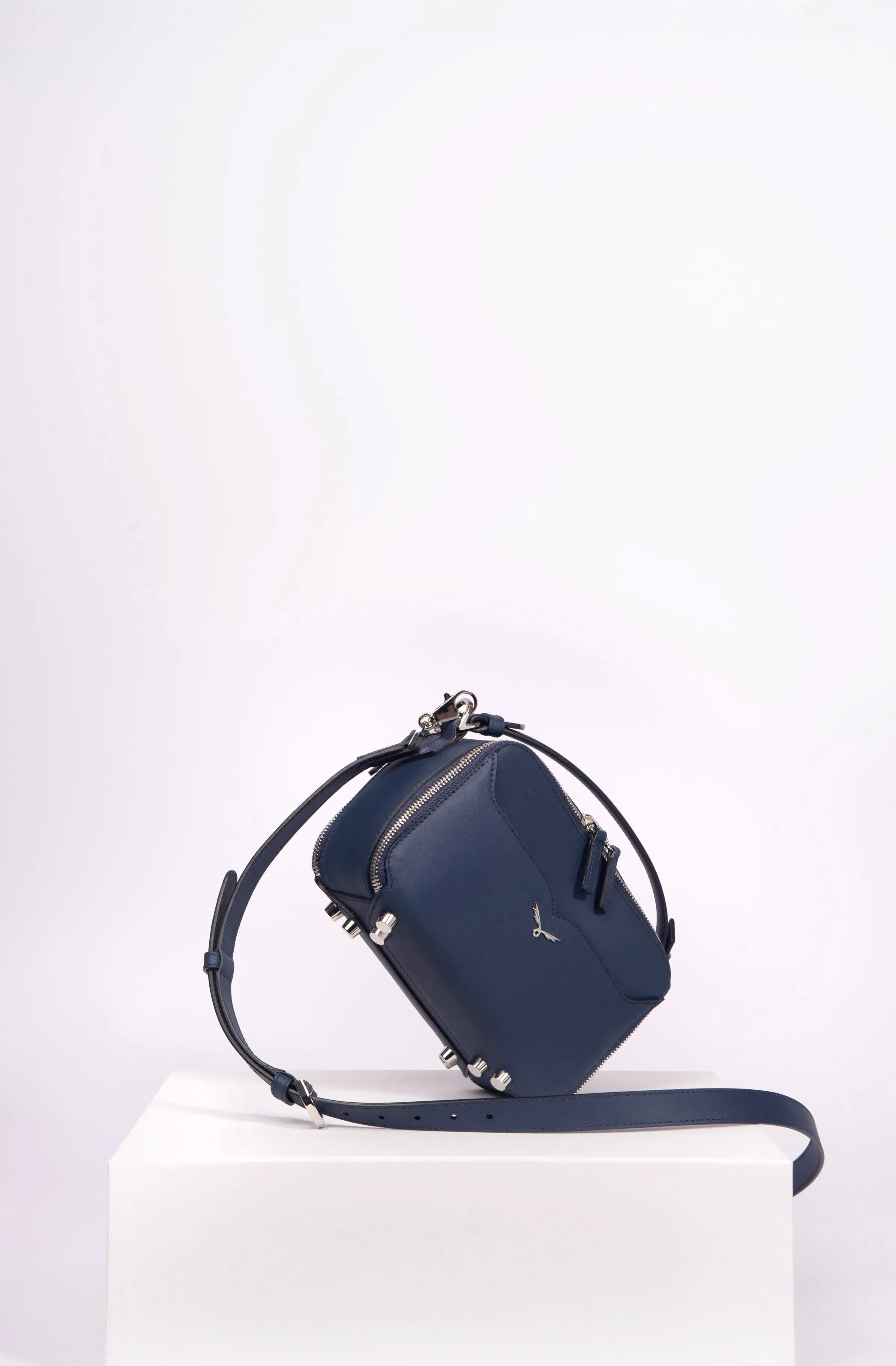 The Ludmilla Casebag in Night Sky Navy