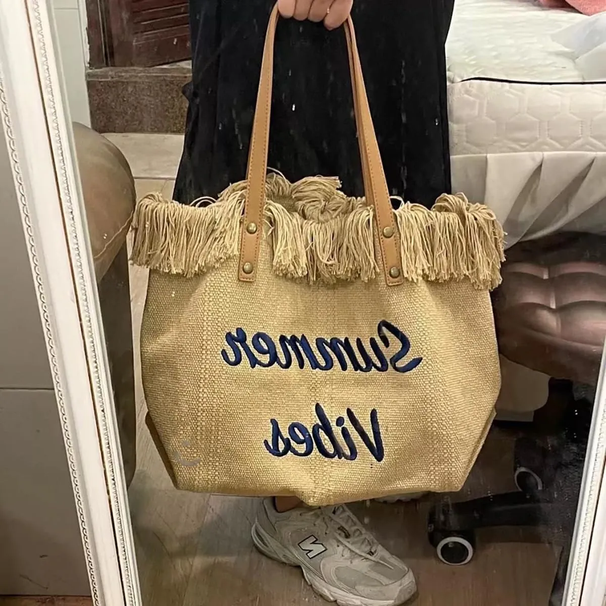Tote handbag large capacity canvas women's shoulder bag beach bag tassel embroidery niche design temperament (black)
