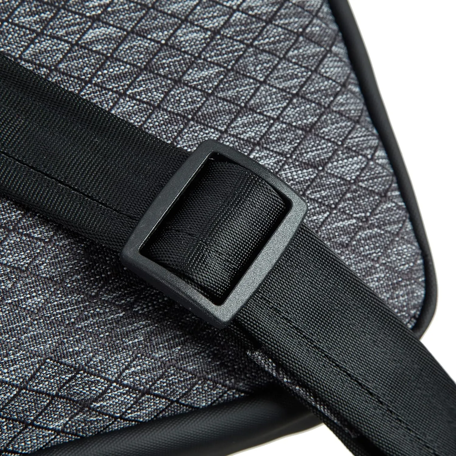 Travelon Anti-Theft Greenlander Small Crossbody