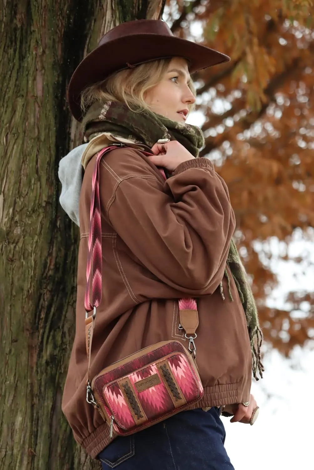Wrangler Aztec Crossbody Bag for Women Multi Pocket Shoulder Bag Boho Cross Body Wallet Purse